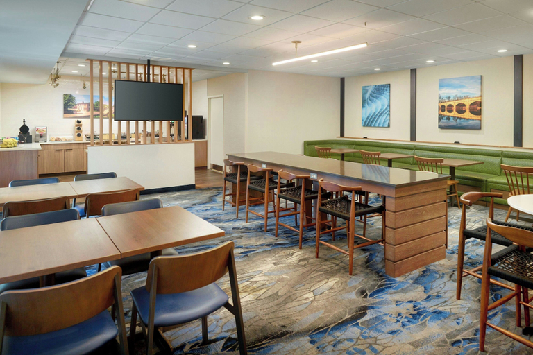 Food & Drinks 5, Fairfield Inn & Suites by Marriott Frederick, Frederick