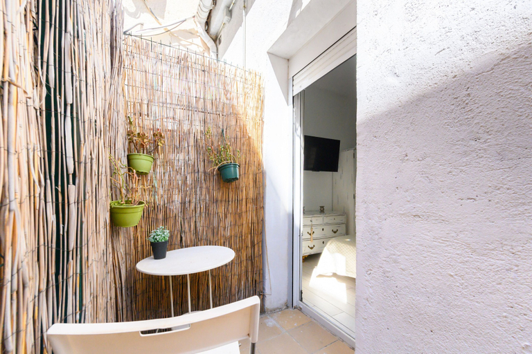 Room 3, M Sfu73 Estudio Moderno con Terraza Privada en Ma, Madrid