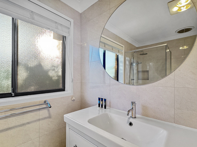 Bathroom 2, Pet-friendly Private Retreat With Large Backyard, Eurobodalla
