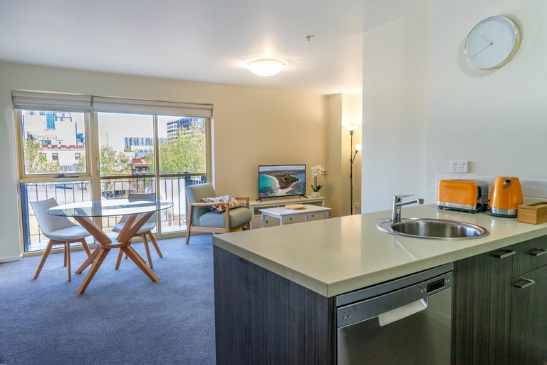 Others 5, Spacious City Stay Near Lygon Street Dining, Melbourne
