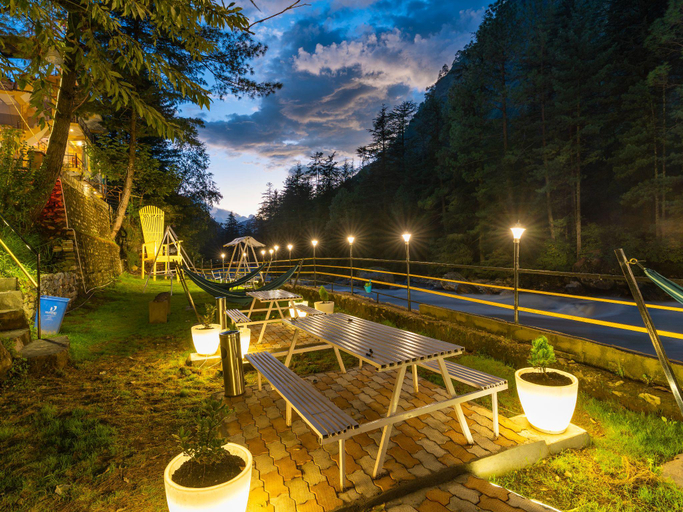 Others 5, The Hosteller Kasol Riverside, Kullu