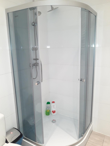 Bathroom 3, Whisper of Gold - 1BR Apartment - Kazimierz, Kraków City