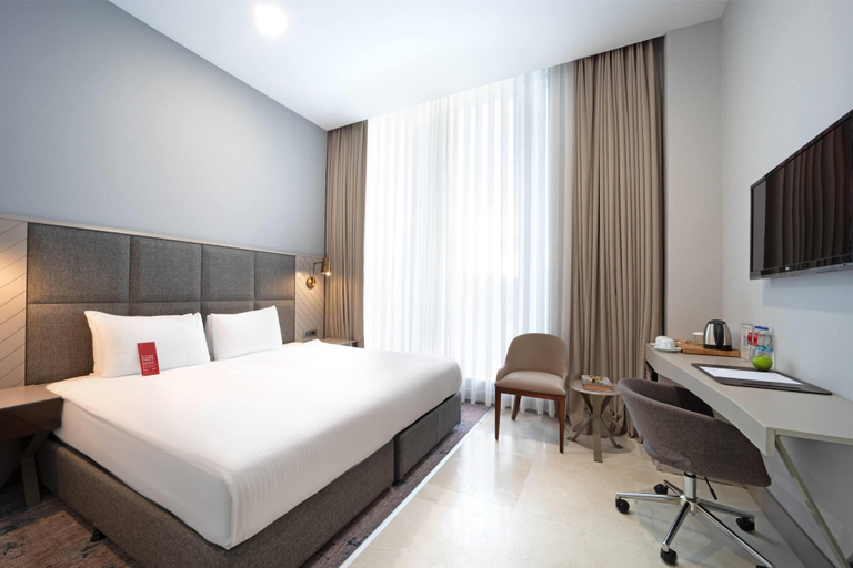 Bedroom 3, Ramada Plaza by Wyndham Istanbul Atakoy, Bakırköy