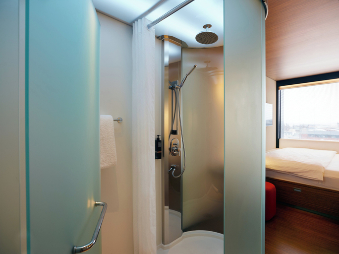 Bathroom 4, citizenM Glasgow, Glasgow