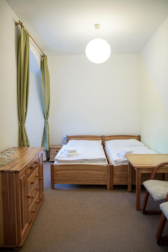 Bedroom 3, Hotel Tynec, Benešov
