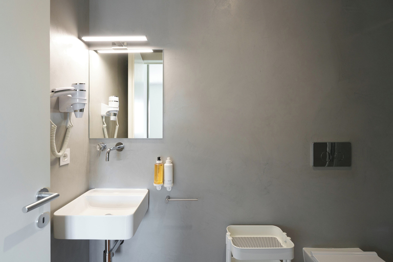 Bathroom 3, Bom Sucesso Executive Apartments by Feel Porto, Porto