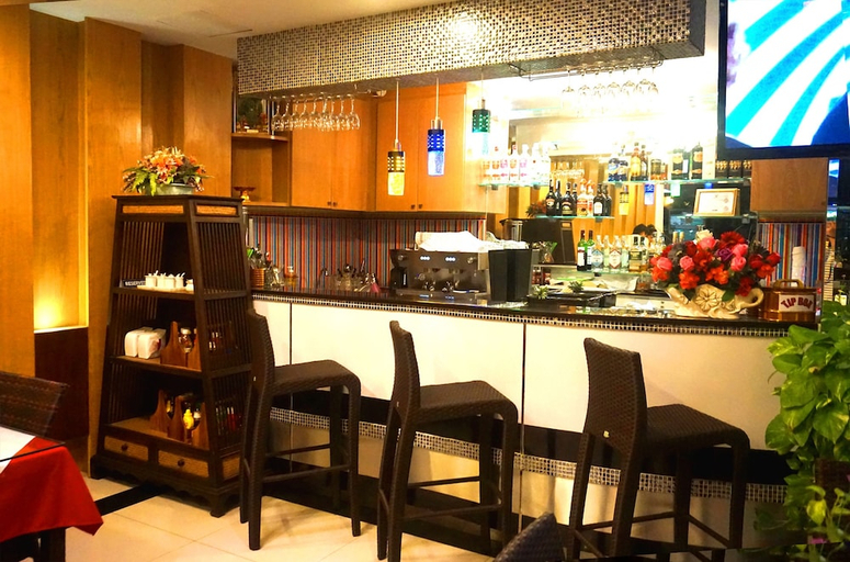 Food & Drinks 5, Aya Place, Pattaya