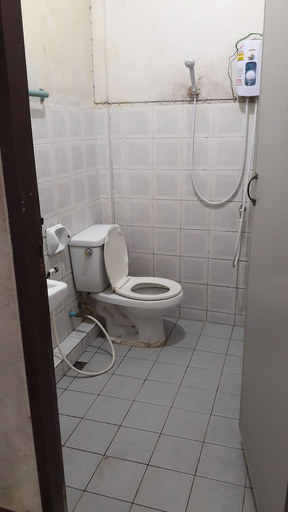 Bathroom, Vijitporn House Hotel, Muang Mae Hong Son