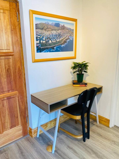Others 5, Atlantic Apartment in Sea Point, City of Cape Town