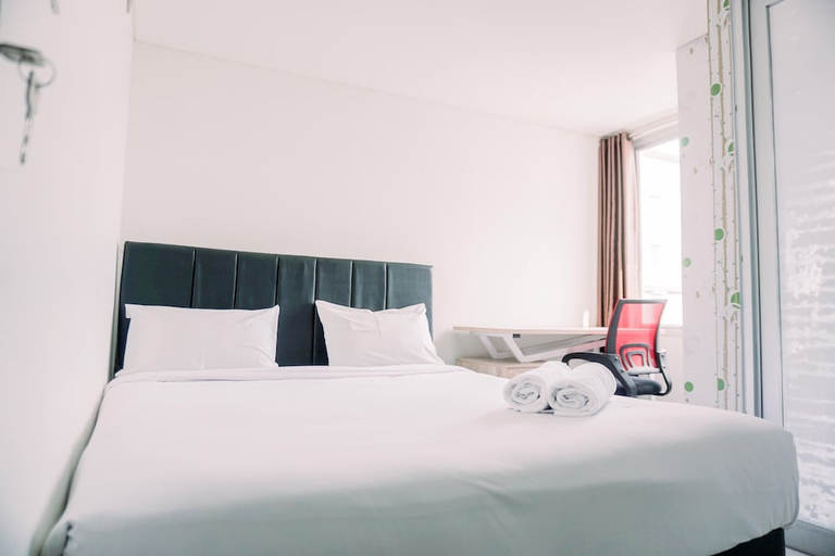 Bedroom 2, Homey And Warm 1Br At Sentraland Cengkareng Apartment, Jakarta Barat