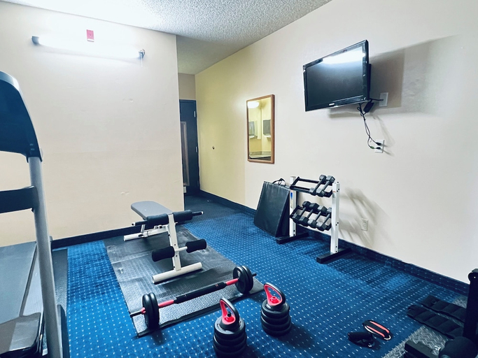 Others 5, Hometown Inn & Suites, Washington