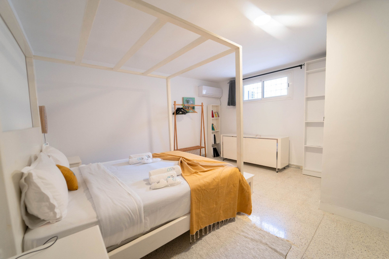 Room 5, The Play Room in Site Arch Ologique de Carthage, La Marsa