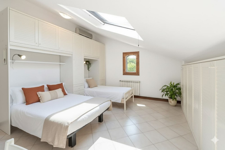 Bedroom 2, Casa Airenti, Imperia