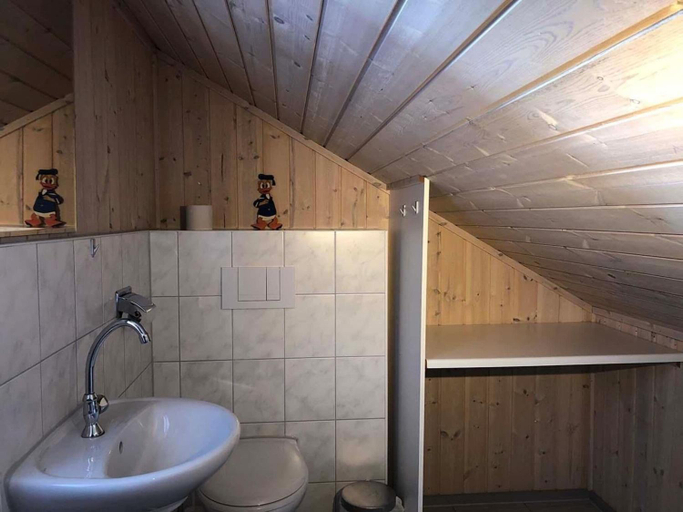 Bathroom 3, exklusives skandinavisches Ferienhaus, Mecklenburgische Seenplatte