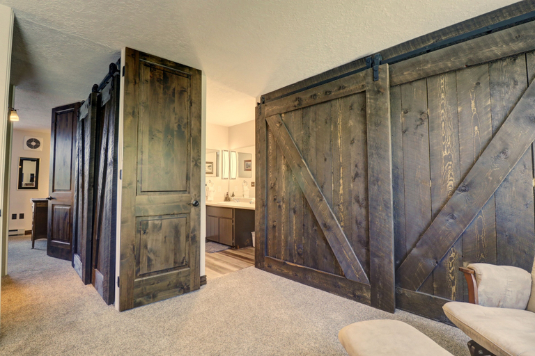 Interior 5, Orofino Dillon 104 2 Bedroom Condo by RedAwning, Summit