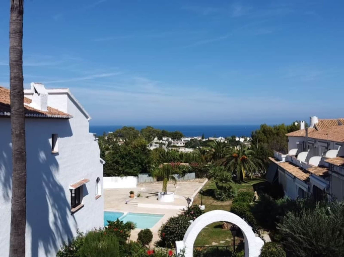 Room 5, Casa Clare - 3 Bedroom Apartment in Denia, Alicante