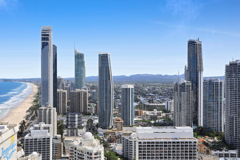 Beach 4, Luxe Oceanfront 1-bed High Rise With Pool & Gym, Gold Coast