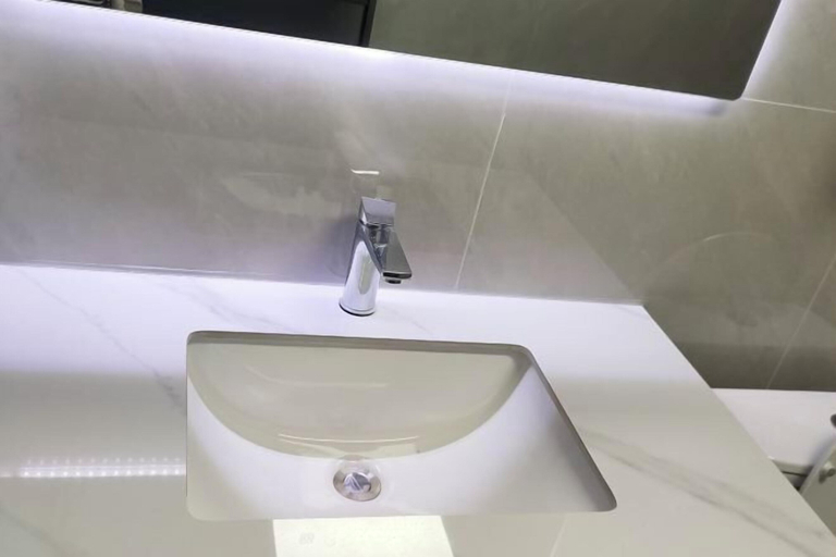 Bathroom 4, Zhulian Hostel, Wenzhou