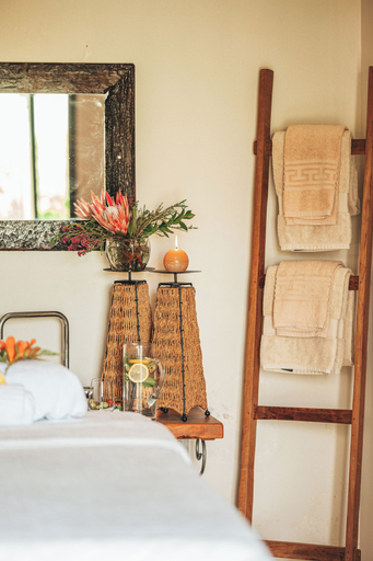 Bedroom 3, Villa Chad Luxury Guesthouse, Overberg
