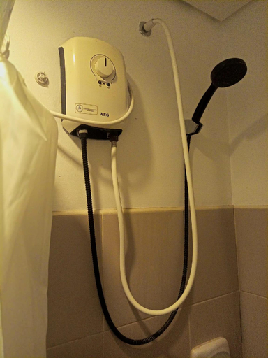 Bathroom 4, J&W 2-Bedroom PENTHOUSE Condo Unit CENTRIOMall, Cagayan de Oro City