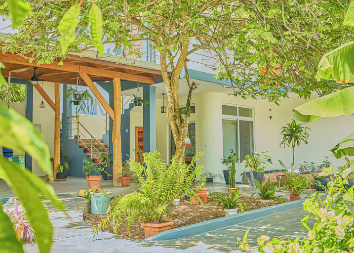 Exterior 2, Casa Orilla, Santa Cruz