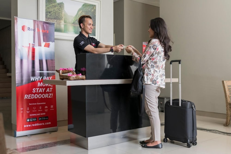 Public Area, RedDoorz Plus near Mall Ciputra Jakarta, West Jakarta