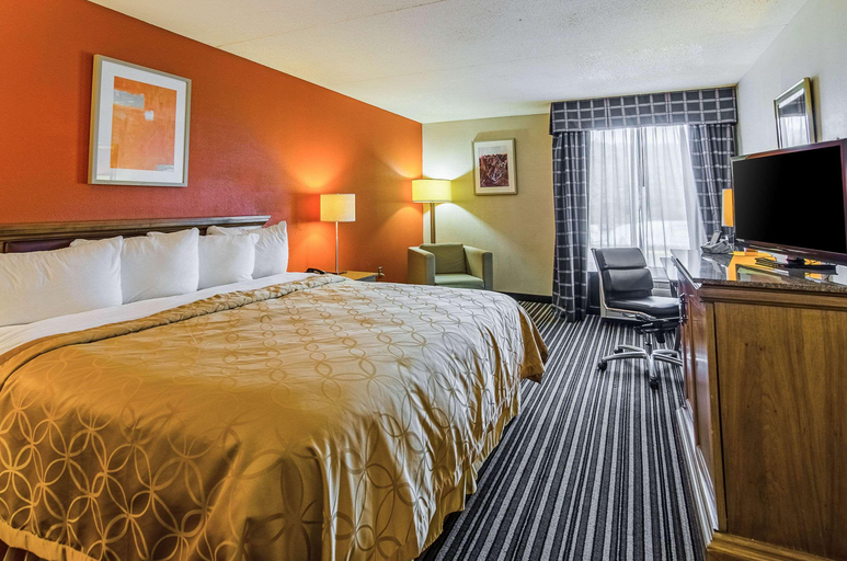 Bedroom 3, Econo Lodge Inn & Suites Norton - Wise South, Norton