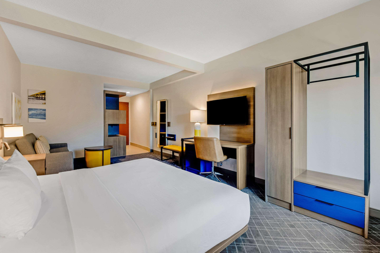 Bedroom 2, Comfort Suites Chesapeake - Norfolk, Chesapeake