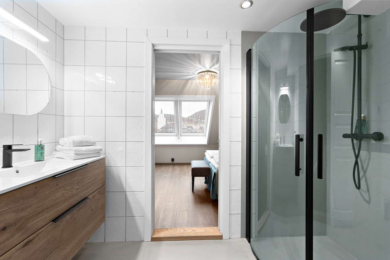 Bathroom, Ole Bull BW Signature Collection, Bergen