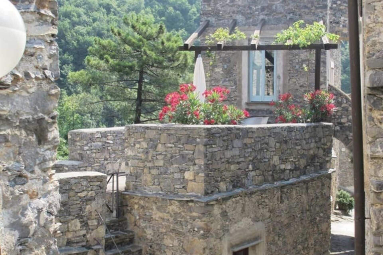 Others 5, 2 Bed House Sleeps 5 - Terrace - Communal Pool, Savona