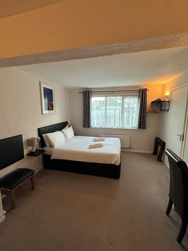 Bedroom 3, The Capri, Torbay