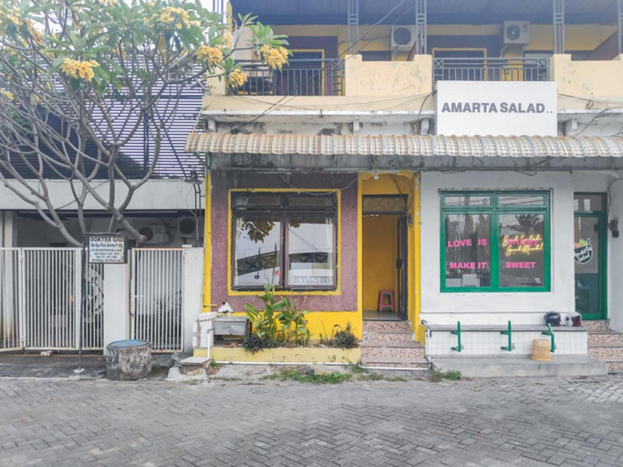 Exterior & Views 1, OYO 3895 D'Luck Homestay, Sidoarjo