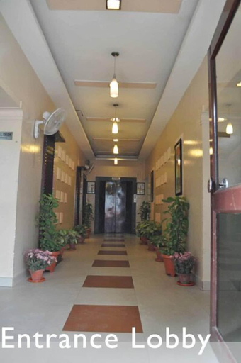 Public Area 2, Hotel Tourist, Delhi
