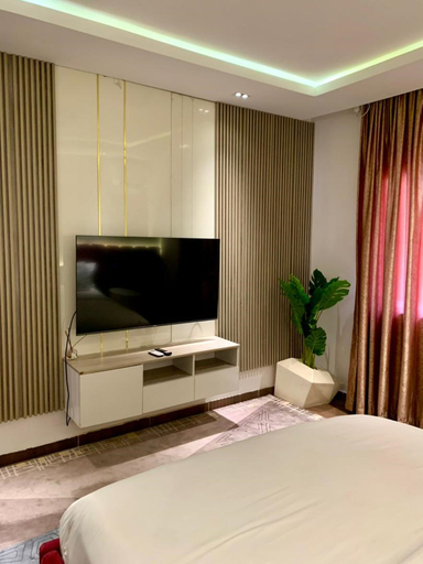 Room 4, Sujimoto Residences - The AVEs, Eti-Osa