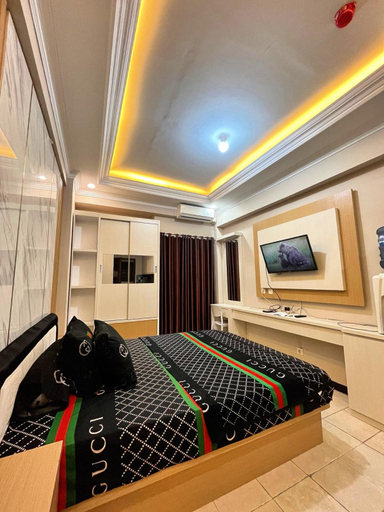 Others 4, The Suites Metro Apartement by Zaenal King, Bandung