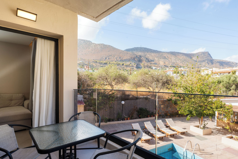 Room 3, NAMA Suites, Crete