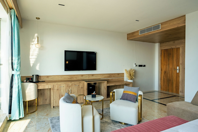 Room 2, Hotel Meriken, Koshi