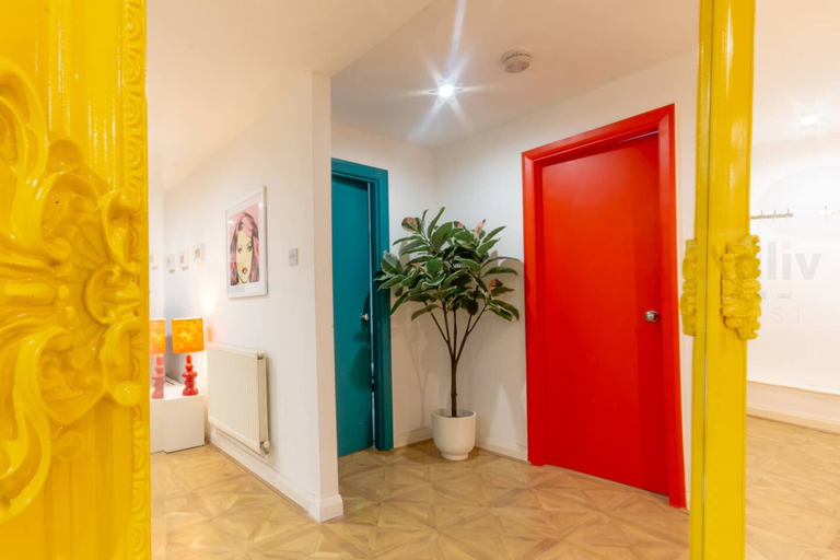 Room 2, Stunning Chapel Margate Hideaway by Adliv, Kent