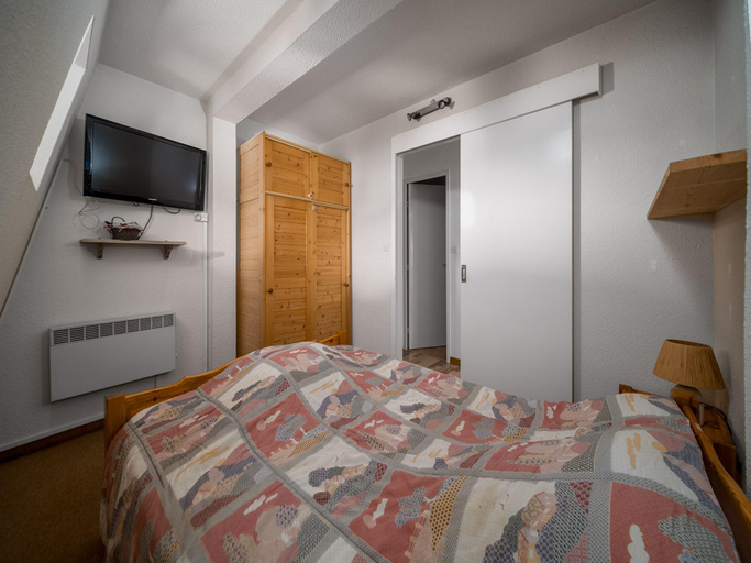 5, Apartment in Allos with Stunning Mountain Views, Alpes-de-Haute-Provence