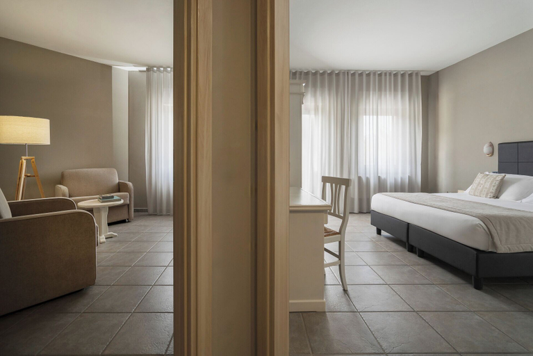 Bedroom 3, Hotel Don Luis, L'Aquila