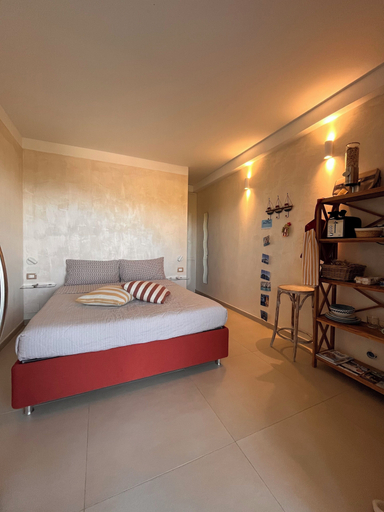 Room 2, Collimare rooms, La Spezia
