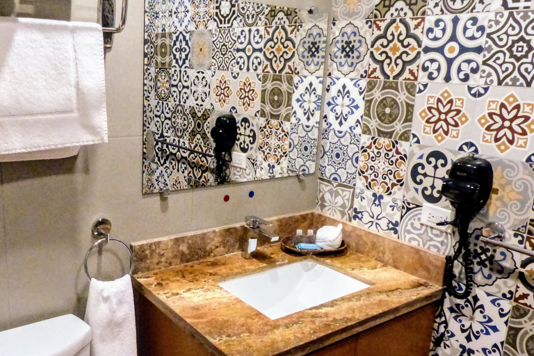 Bathroom 4, Hacienda Bugambilias, La Paz