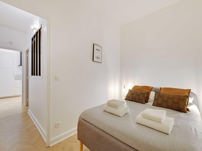 Bedroom 2, Welcoming apartment - 2BR/4P - Arc de Triomphe, Paris