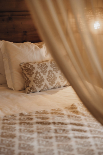 Bedroom 2, Conti Thun Wine Resort, Brescia