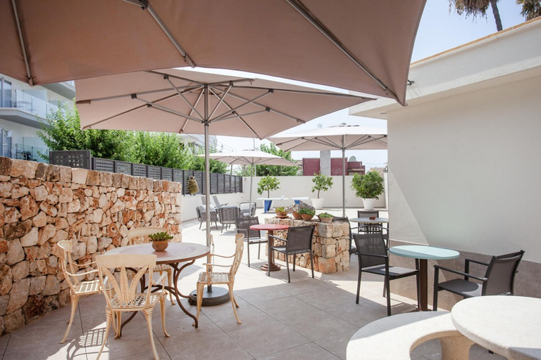 Food & Drinks 4, Hostal Residencia Sutimar, Baleares
