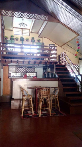 Food & Drinks, Peria Seafront Pensione, Roxas