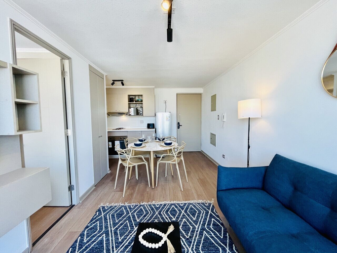 Room 4, Urbano Esperanza Plaza Yungay Laundry Park Pool, Santiago