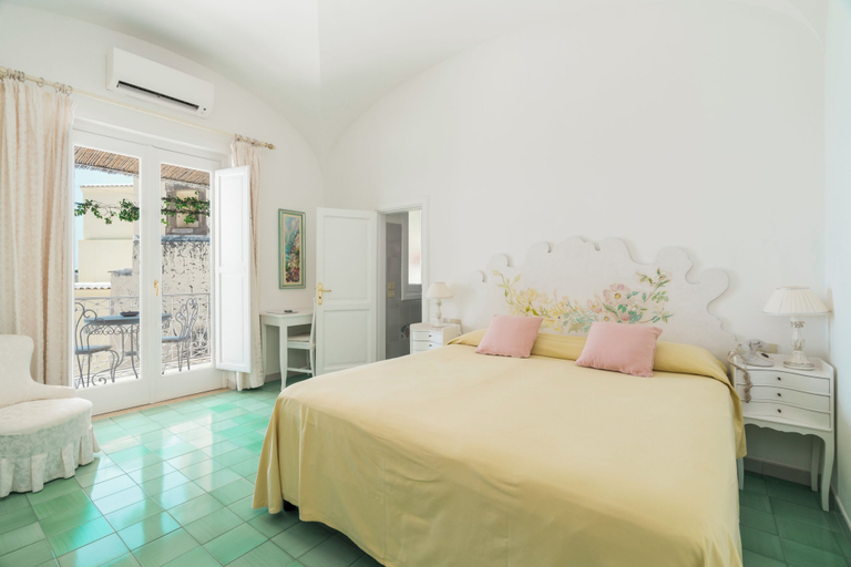 Bedroom 4, Villa La Tartana, Salerno