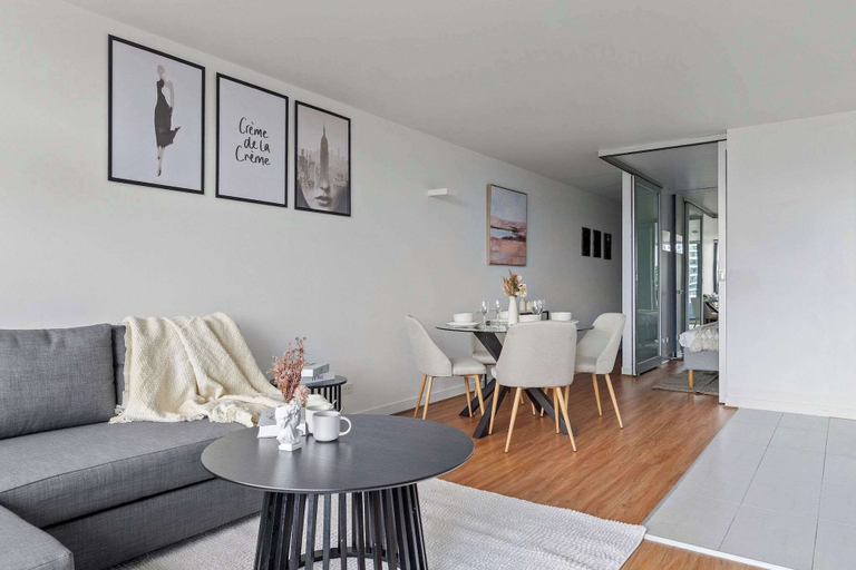 Interior 3, Chic Apartment by Southern Cross, FREE Parking, Melbourne