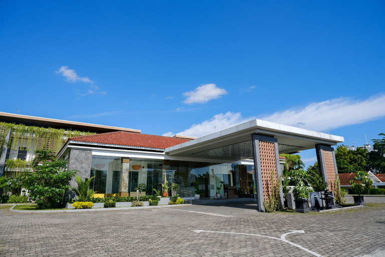 Exterior & Views 2, LPP Garden Hotel, Sleman